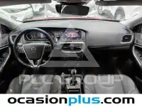 2018 Volvo V40