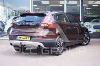 2018 Volvo V40