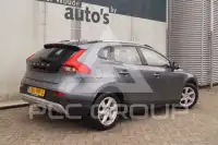 2018 Volvo V40