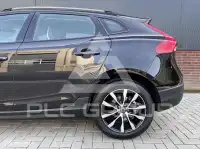2018 Volvo V40