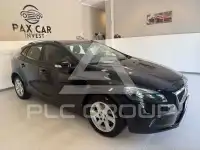 2018 Volvo V40