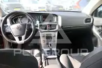 2018 Volvo V40