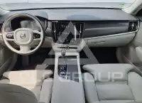 2018 Volvo V90