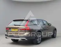 2018 Volvo V90