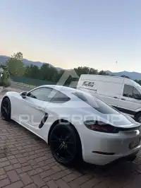2018 Porsche 718