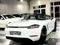 2018 Porsche 718