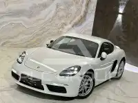 2018 Porsche Cayman