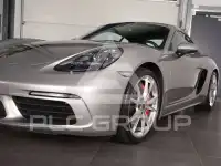 2018 Porsche Cayman