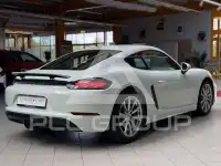 2018 Porsche Cayman
