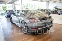 2018 Porsche Cayman