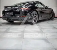 2018 Porsche Cayman