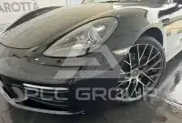 2018 Porsche Cayman