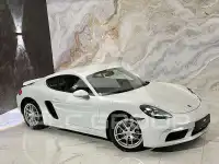2018 Porsche Cayman
