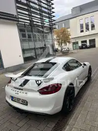 2018 Porsche Cayman