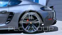 2018 Porsche Cayman