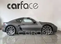 2018 Porsche Cayman
