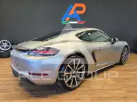 2018 Porsche Cayman
