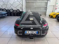 2018 Porsche Cayman