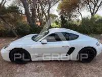 2018 Porsche Cayman