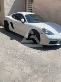 2018 Porsche Cayman