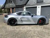 2018 Porsche Cayman