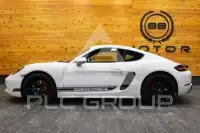 2018 Porsche Cayman