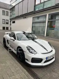 2018 Porsche Cayman