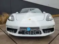 2018 Porsche Cayman