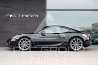 2018 Porsche Cayman