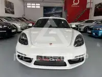 2018 Porsche Cayman