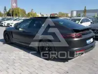 2018 Porsche Panamera