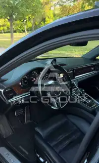 2018 Porsche Panamera