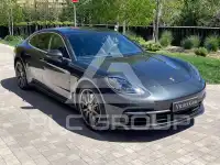 2018 Porsche Panamera