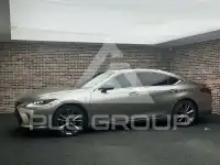 2018 Lexus ES300