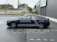 2018 Lexus IS300