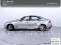 2018 Lexus IS300