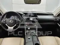 2018 Lexus IS300