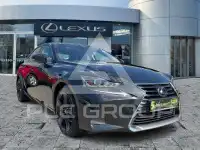 2018 Lexus IS300