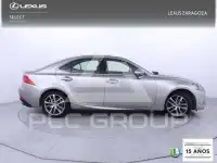 2018 Lexus IS300