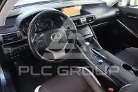2018 Lexus IS300