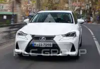 2018 Lexus IS300
