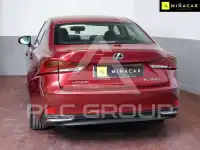 2018 Lexus IS300