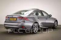 2018 Lexus IS300