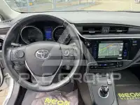 2018 Toyota AURIS