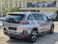 2018 Peugeot 5008