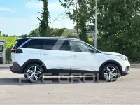 2018 Peugeot 5008
