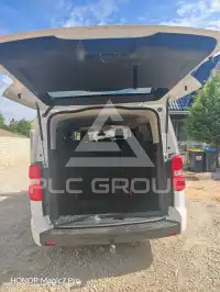 2018 Peugeot Traveller
