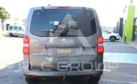 2018 Peugeot Traveller