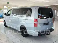 2018 Peugeot Traveller