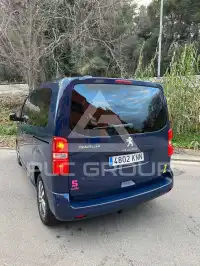 2018 Peugeot Traveller